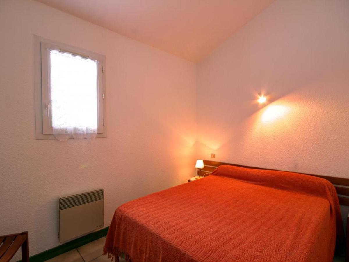 Gite Avec Cheminee, Terrasse Et Wifi - Animaux Acceptes - Fr-1-496-163 Usson-en-Forez Екстериор снимка